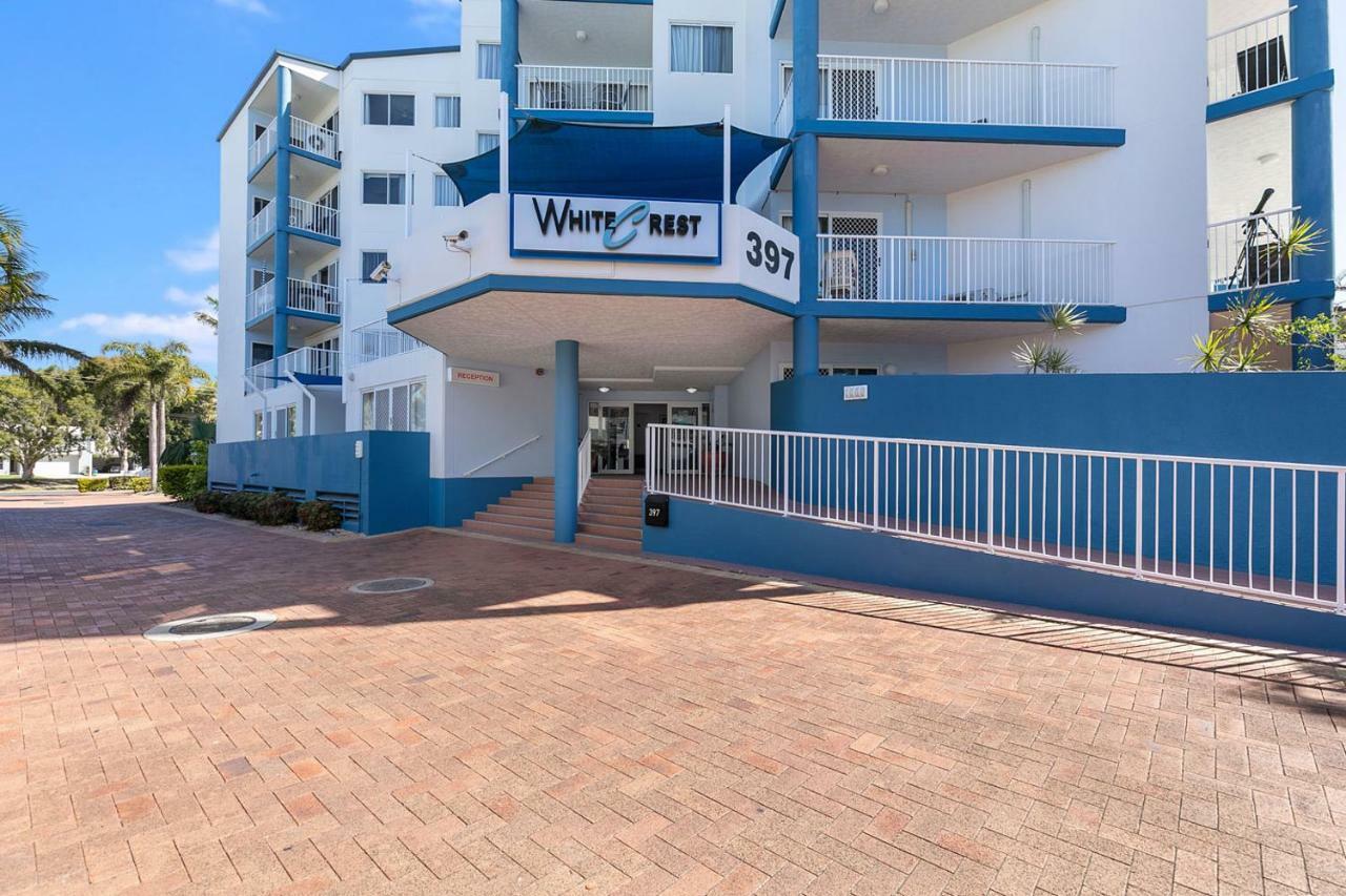 White Crest Apartments Hervey Bay Exterior photo